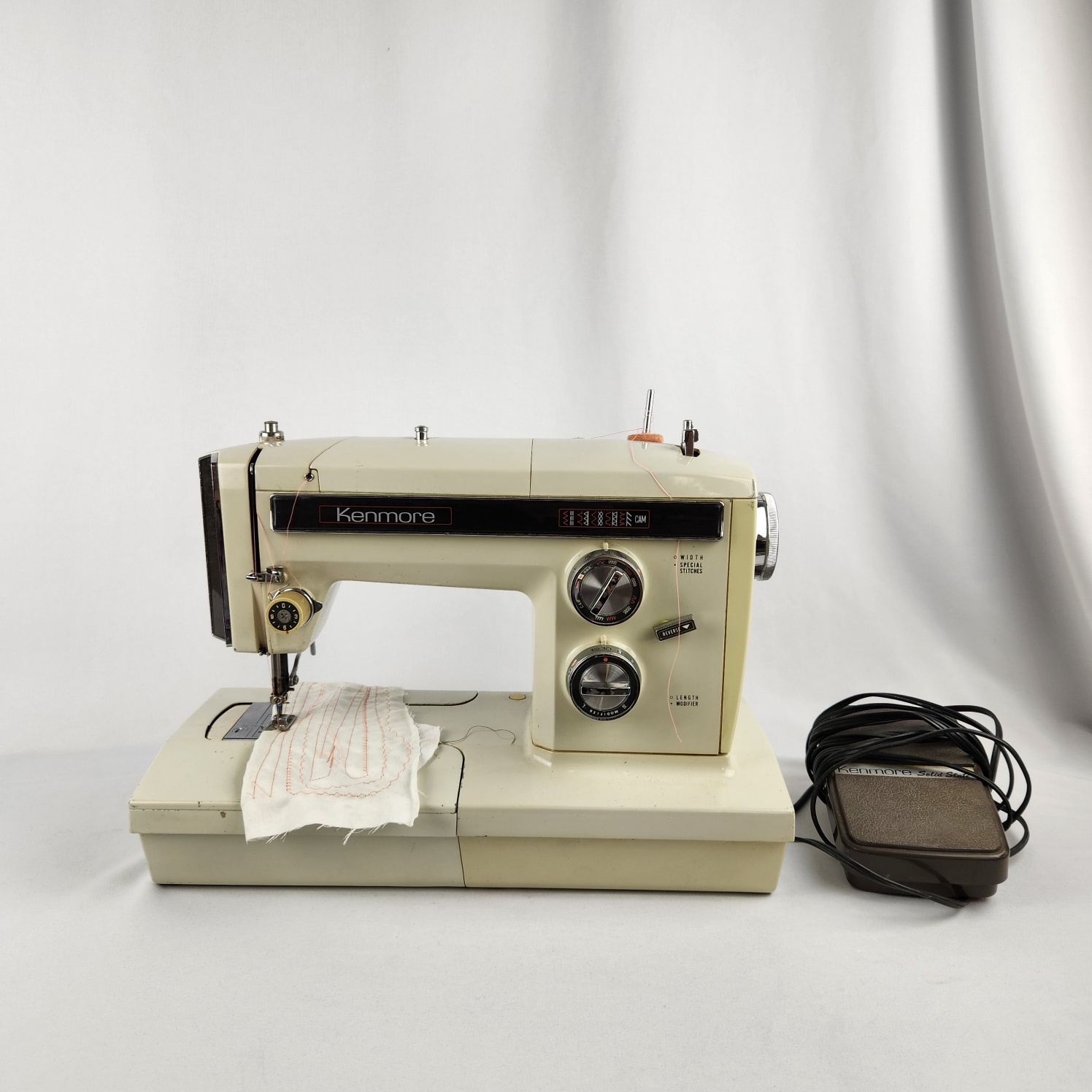 VTG Kenmore Sewing Machine - Assistance League of Tucson